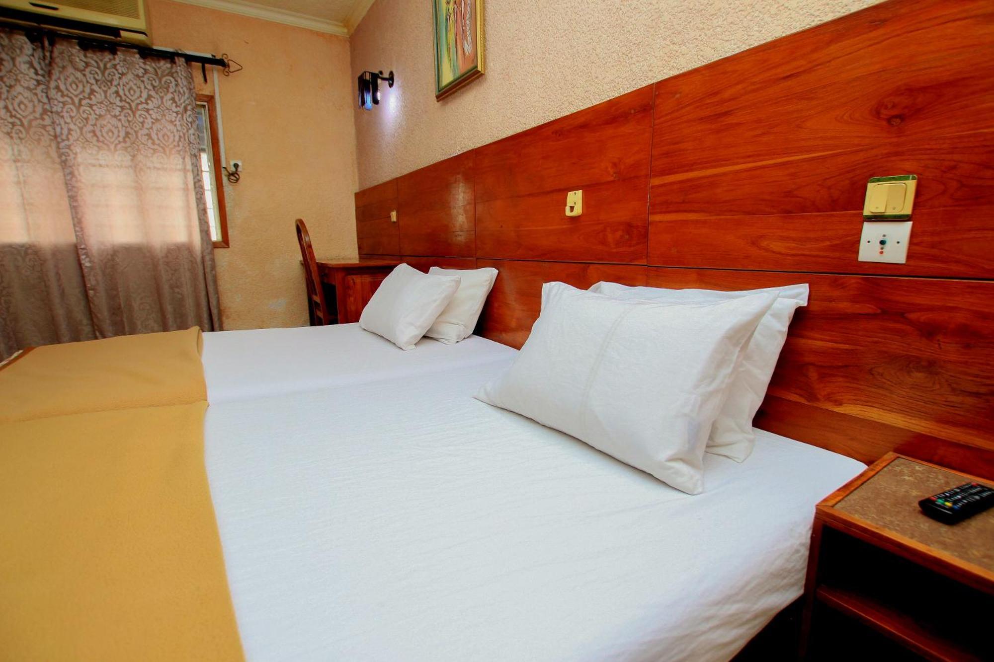 Hotel Le Prince Κοτονού Εξωτερικό φωτογραφία