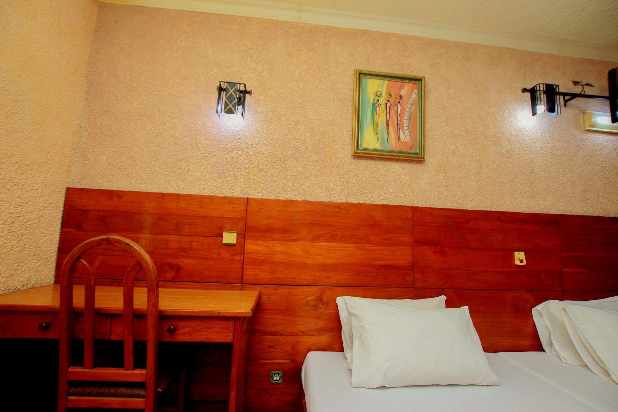 Hotel Le Prince Κοτονού Εξωτερικό φωτογραφία